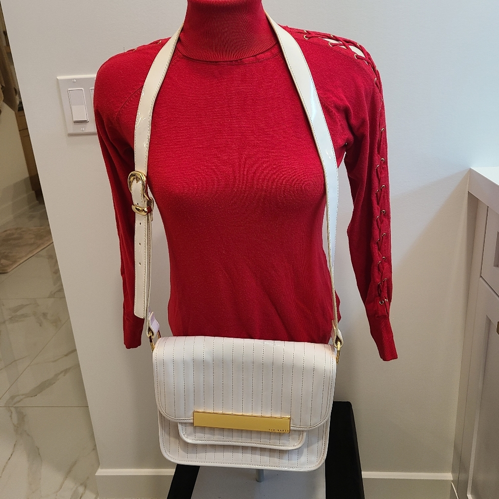 Ted Baker messenger bag/ Sz 8" height, 10" wide, 3 bottom wide